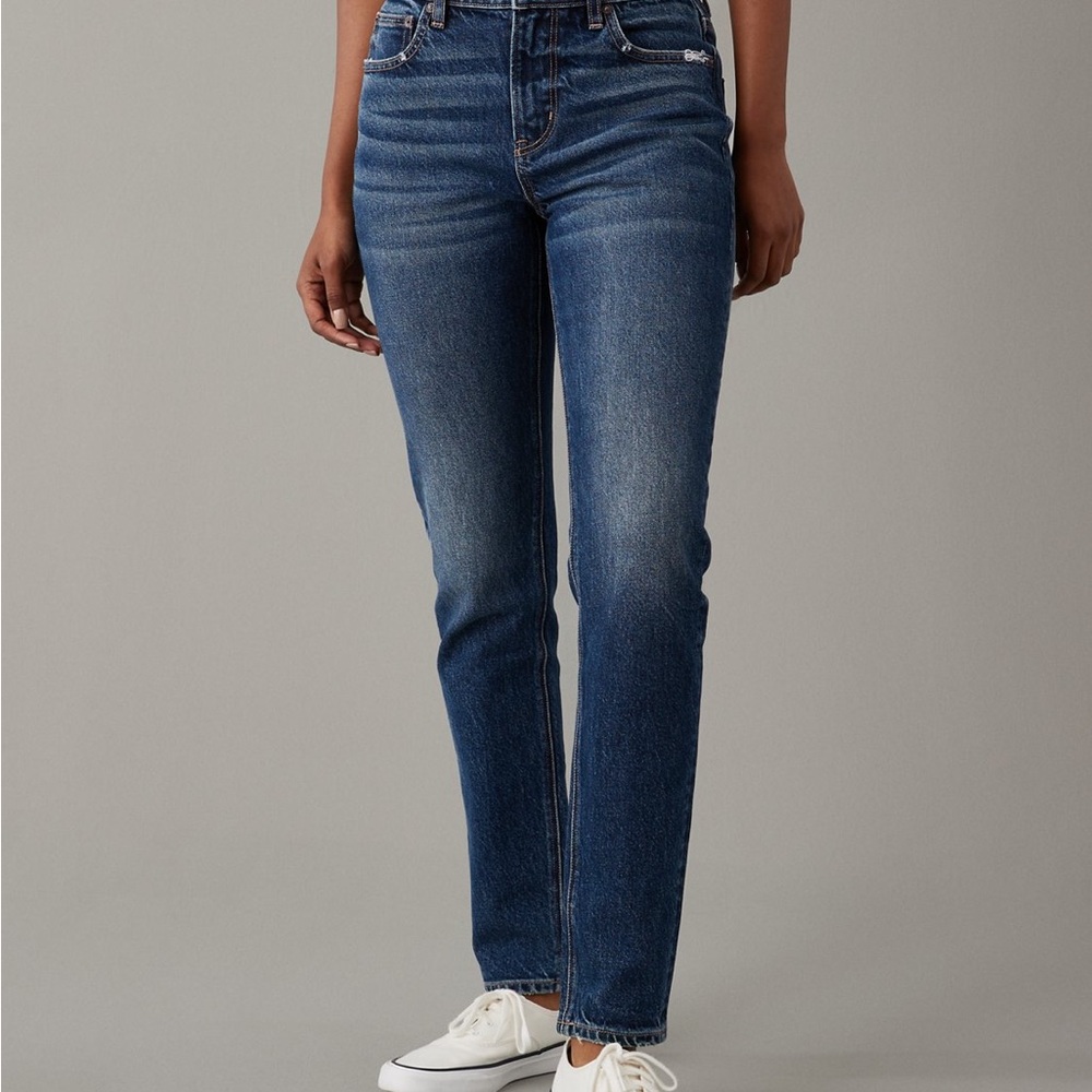 🆕 American Eagle 90’s skinny jeans
